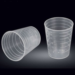 لیوان دارویی مدرج