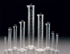 استوانه مدرج 100پیرکس