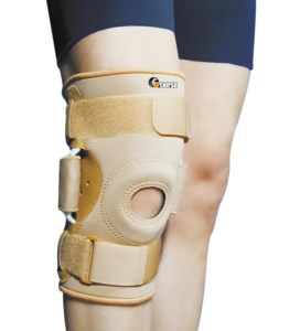 آرترز زانوبند مفصلدار چرمی KN005 سایز M