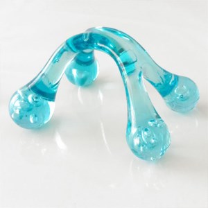 ماساژور دستی چهار سر